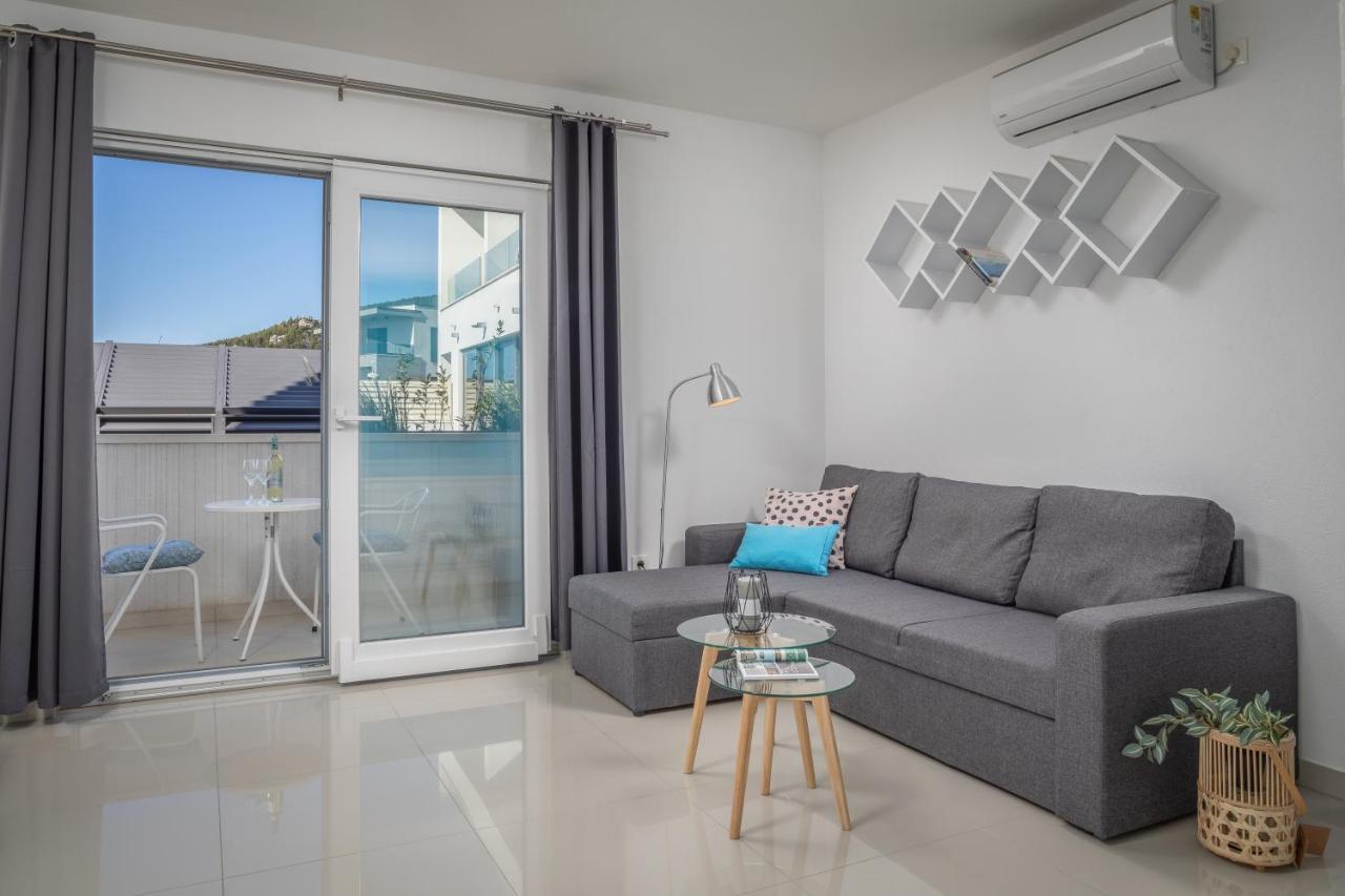 Apartment Ana Макарска Экстерьер фото